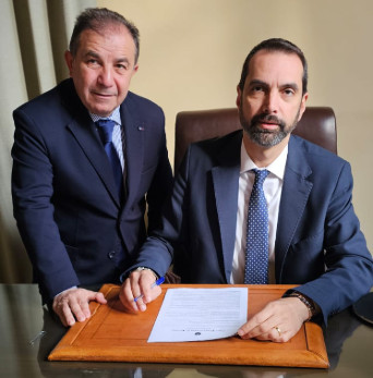 Da sin. il direttore generale della Città Metropolitana di Messina Campagna e il sindaco metropolitano di Messina Basile